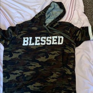 Rue+ camo blesses jacket size XL